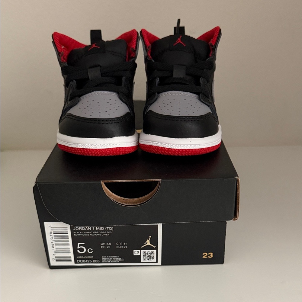 Jordan Kids Sneakers Black Red Gray